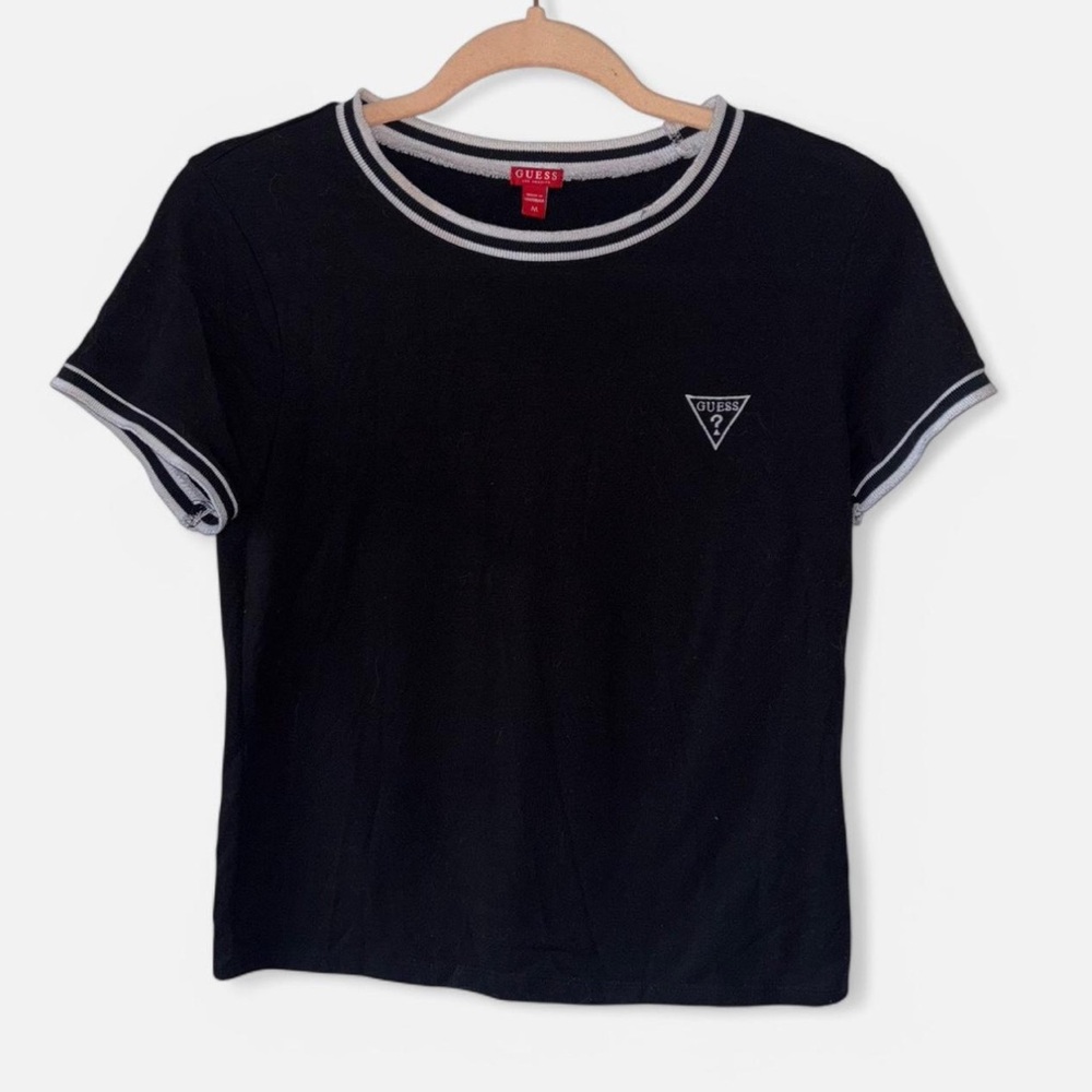 Guess black & white ringer tee
Size: Medium